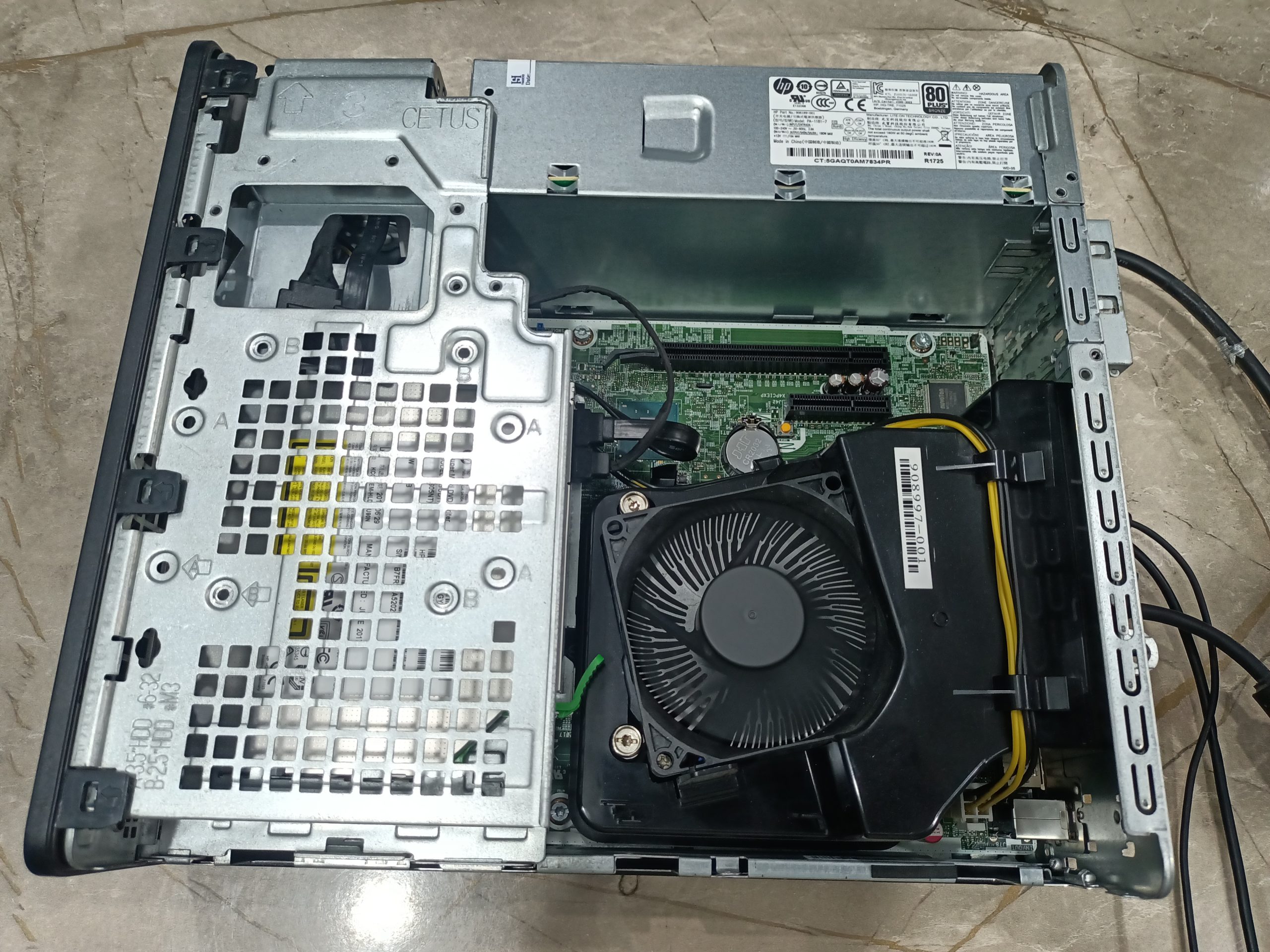HP ProDesk 400 G4 SFF Desktop Box - Image 3